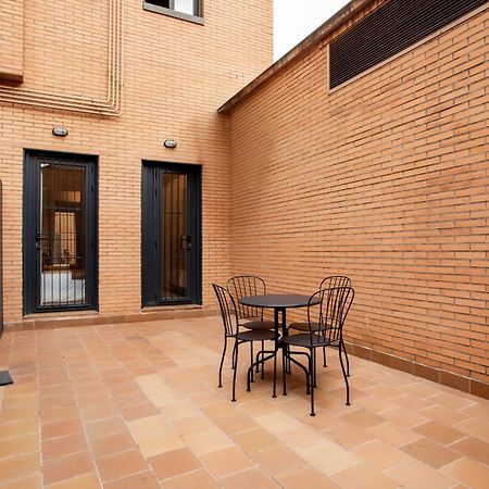 Castilla En Madrid Exterior foto